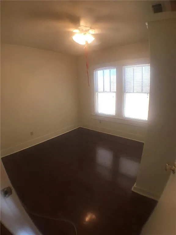 5 bed, 1288 sqft, $4,200 — Photo 4