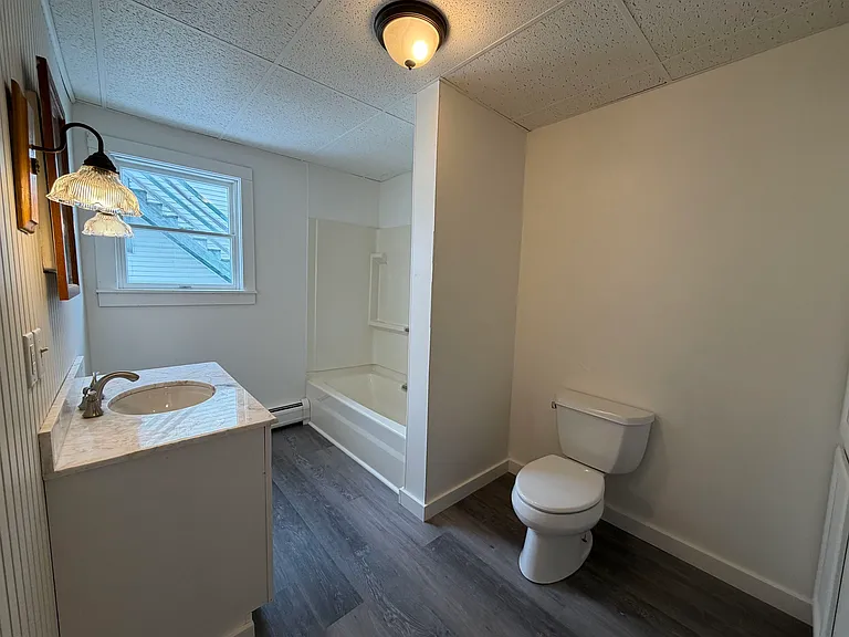 80 Central St — Photo 11