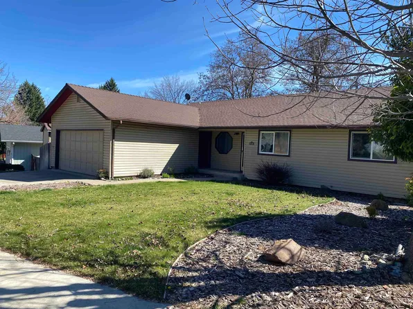 909 Arlene Ct, Yreka, CA 96097