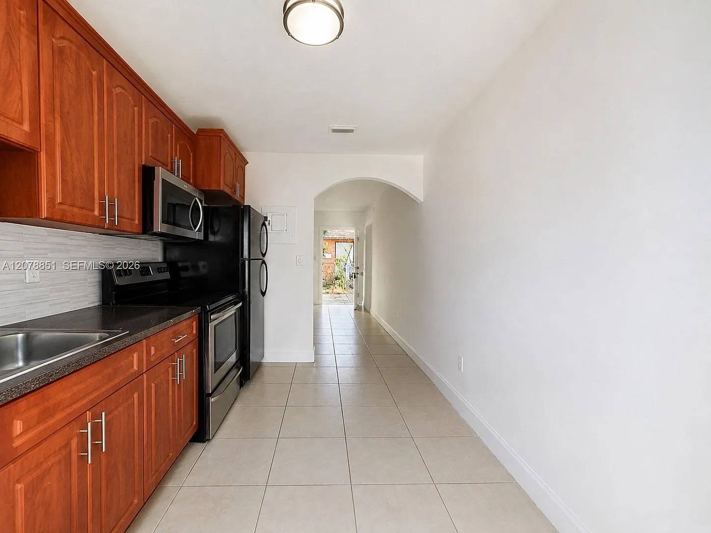 2 bed, $2,399 — Photo 4
