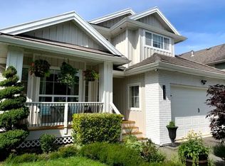 16933 84th Ave #1A, Surrey, BC V4N 4V3