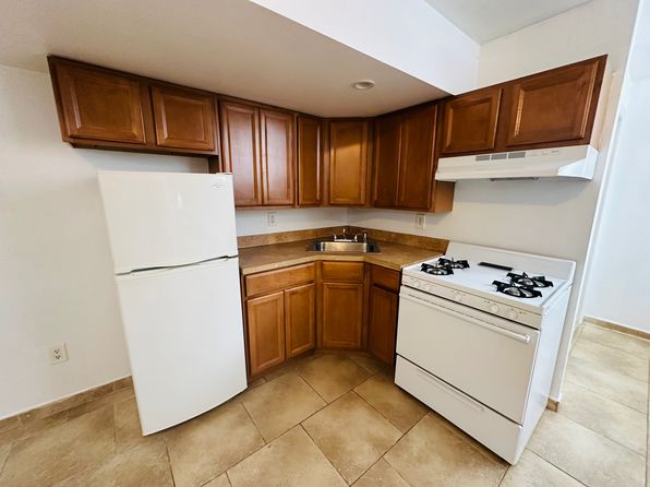 (undisclosed Address)