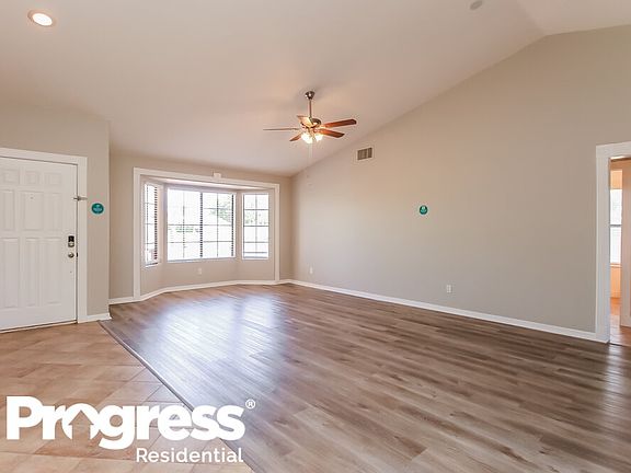 3rd image of 1328 N Olympic Cir
