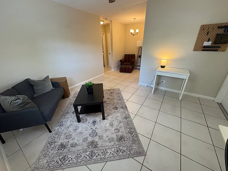 1122 SW 2nd Ct #2 — Photo 14