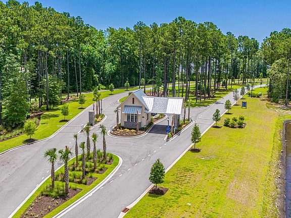 4th image of 2144 Vera Way