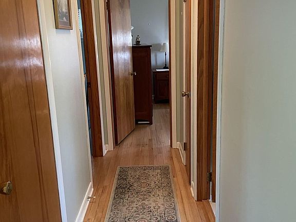 5th image of 138 Longview Heights Rd