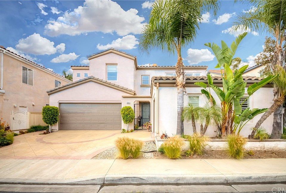 1st image of 2541 Horton Dr