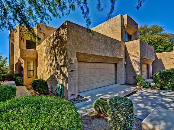 3rd image of 25555 N Windy Walk Dr Unit 3