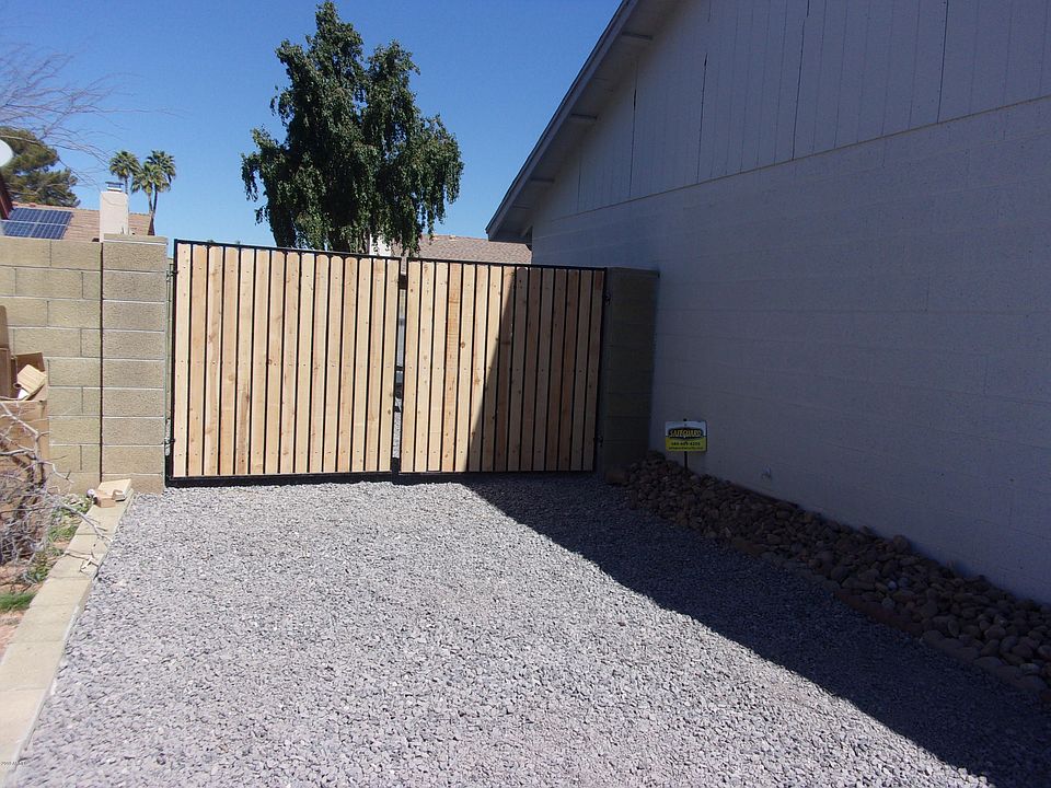 1st image of 3218 W Angela Dr