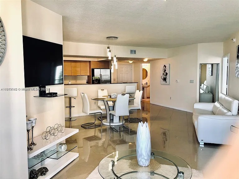 16699 Collins Ave #1705 — Photo 7