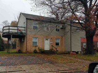 215 Gray St, Chester, PA 19013