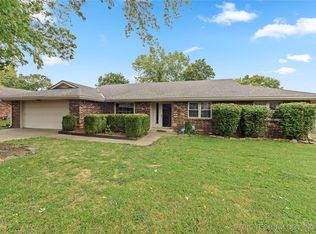 6612 Penny Ln, Bartlesville, OK 74006