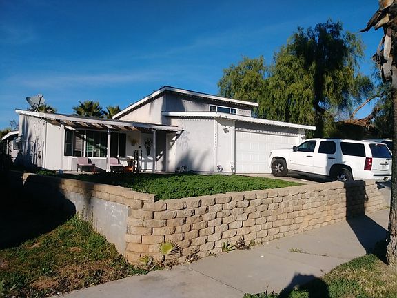 3rd image of 24868 Valecrest Dr