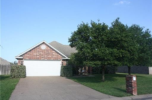 1st image of 335 Bernburg Ln