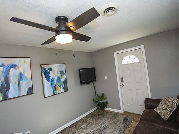4th image of 335 N Gregg Ave Unit B
