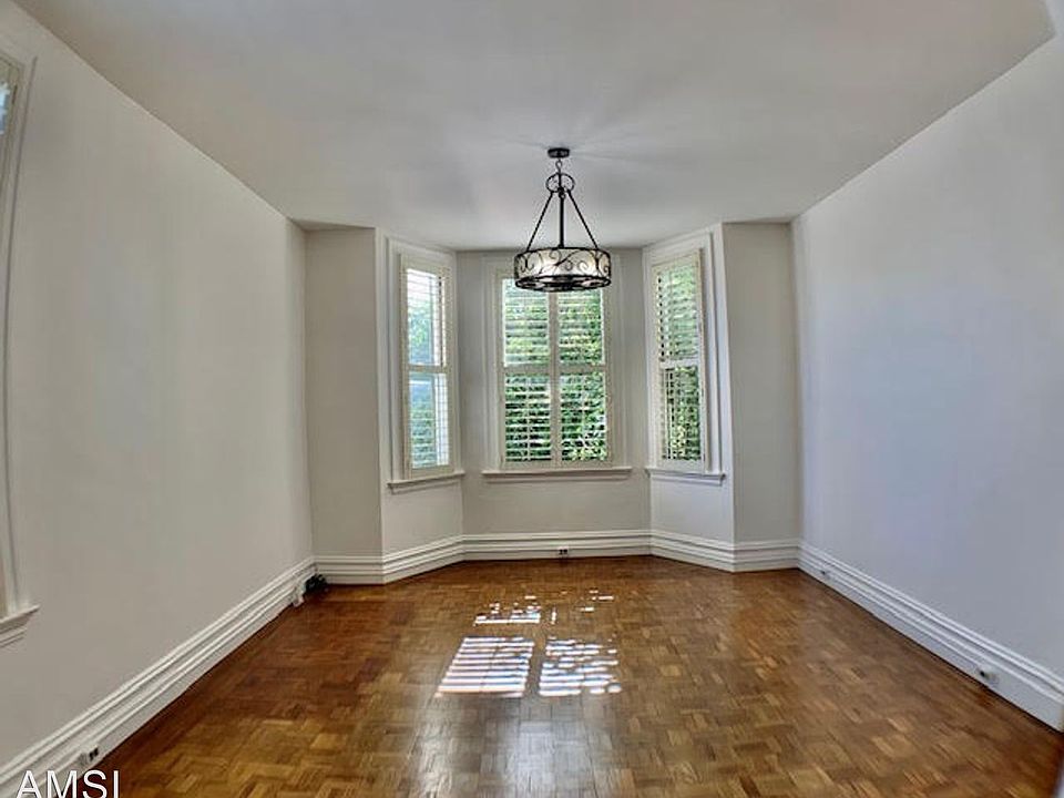 1st image of 383 5th Ave #383