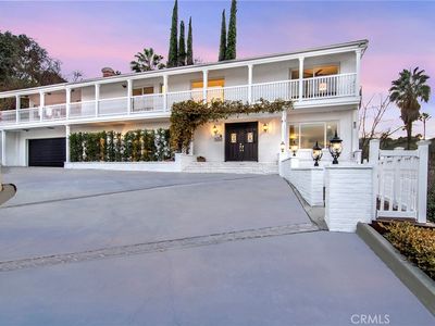 14560 Valley Vista Blvd, Sherman Oaks, CA, 91403