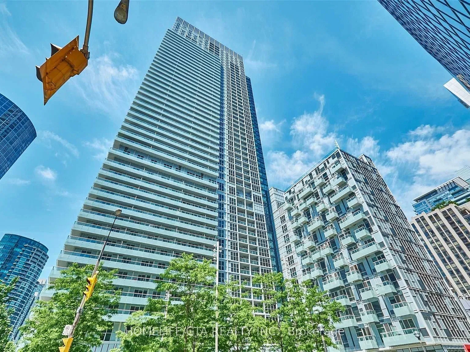 2 bed, $3,100 — Photo 1