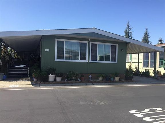 2nd image of 1220 Vienna Dr Spc 472