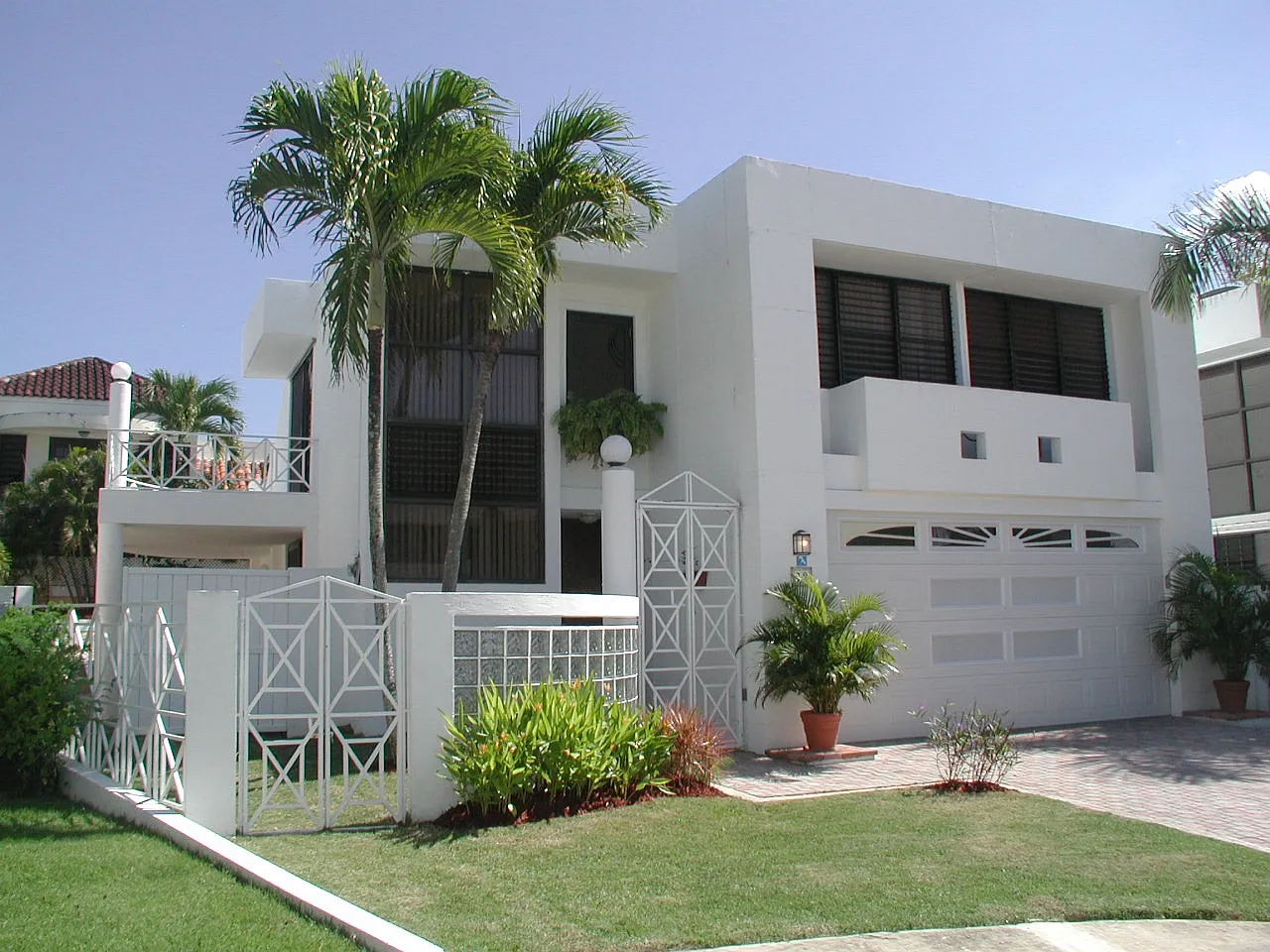 12 Calle Costa Del Sol — Photo 1