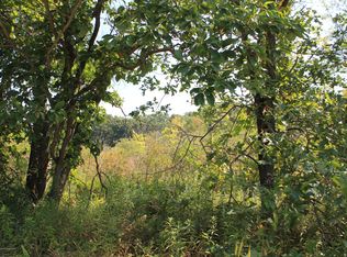 52300 Powell Ln, Three Rivers, MI 49093