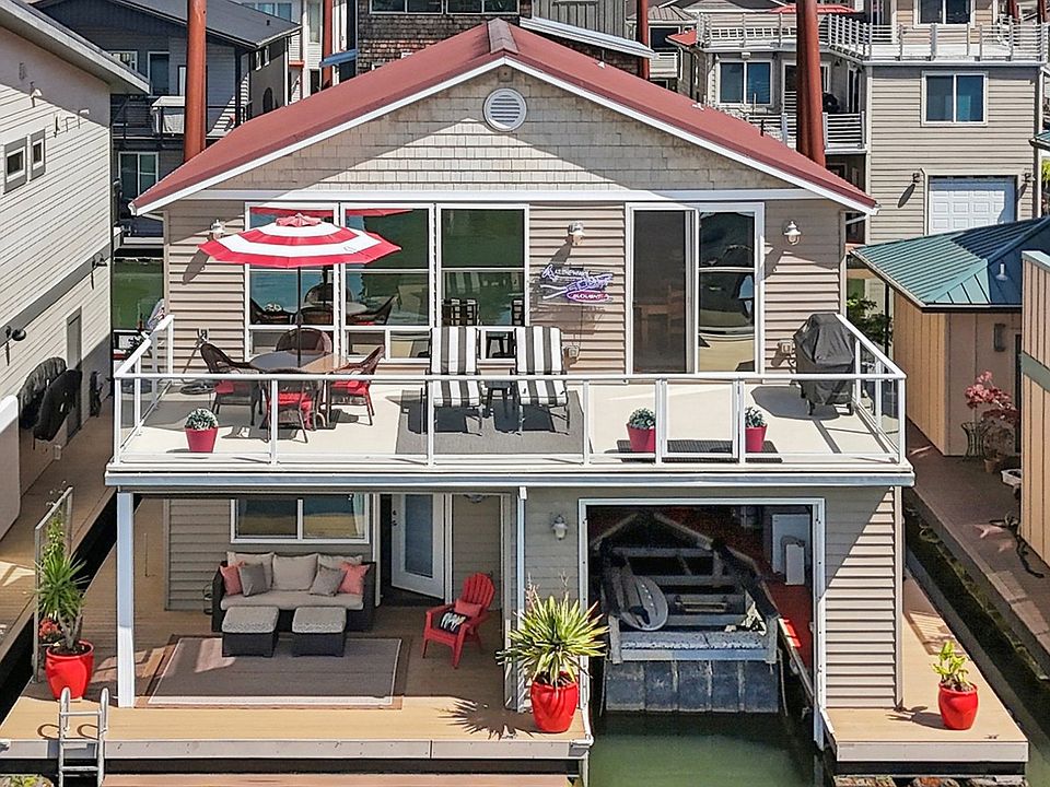 1st image of 18525 NE Marine Dr #E8