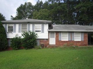 6471 King William Dr, Morrow, GA