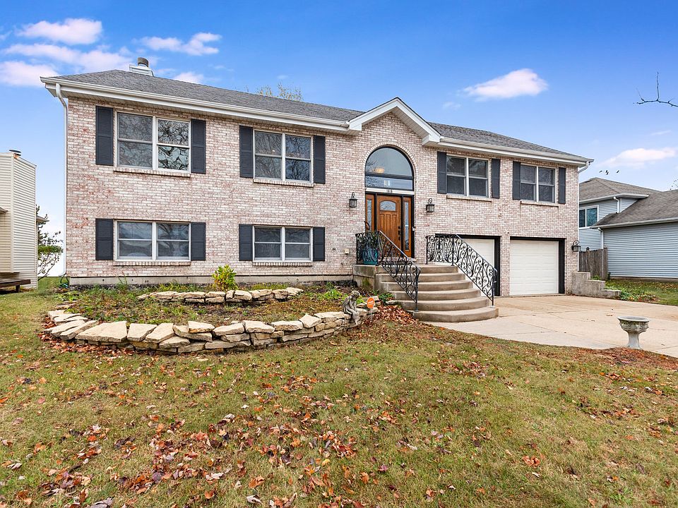 1st image of 1616 Brighton Ln