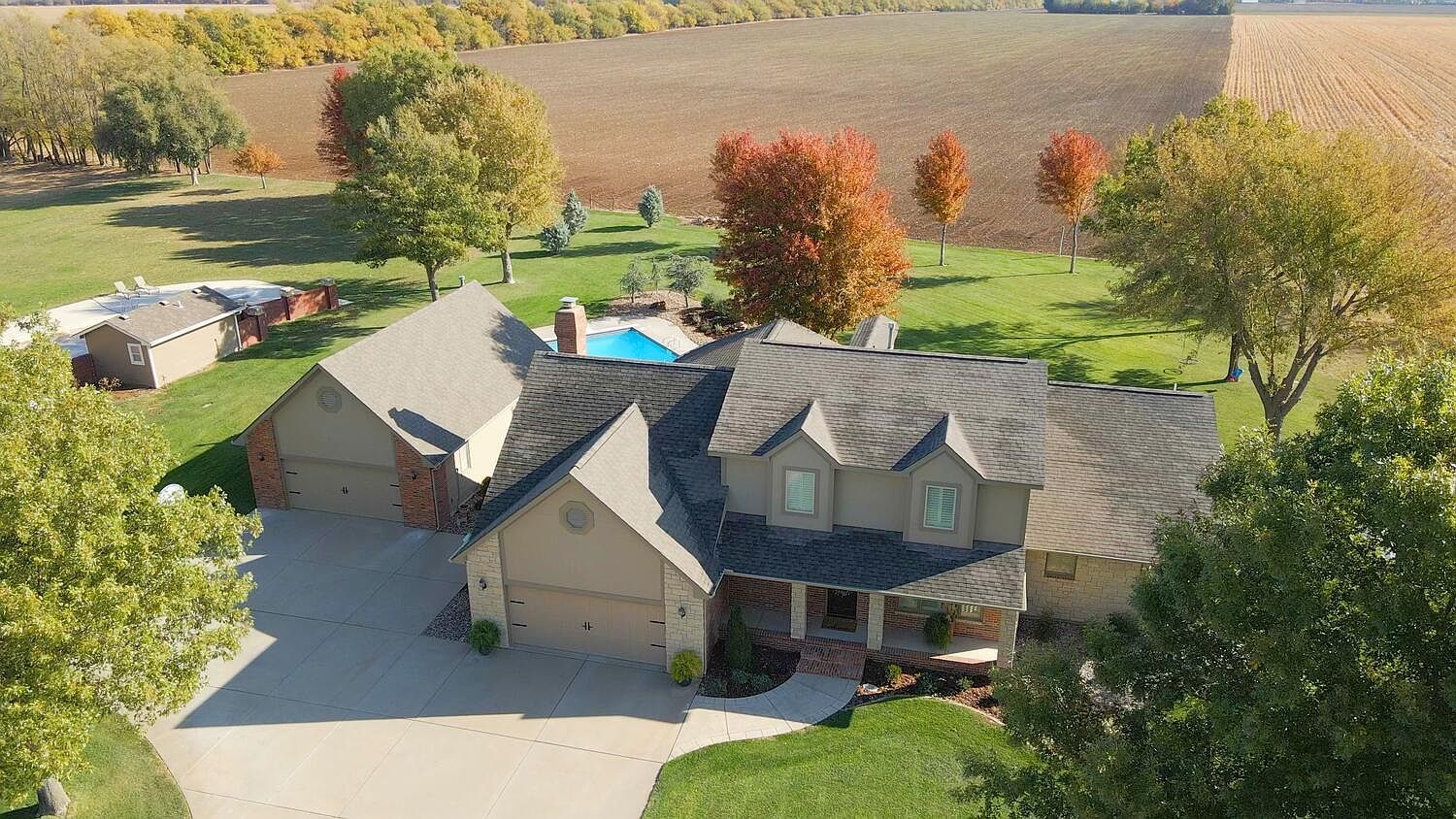 21020 W Tower Lakes Cir, Colwich, KS 67030 Zillow
