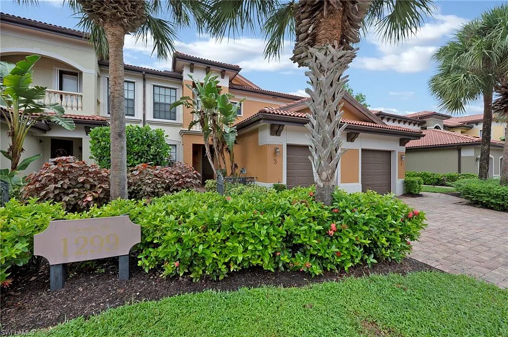 3 bed, 2.0 bath, 1744 sqft, $4,200 — Photo 1