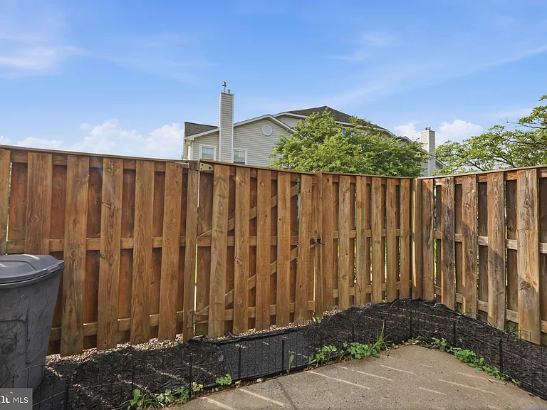 6405 Spruce Mill Dr — Photo 21