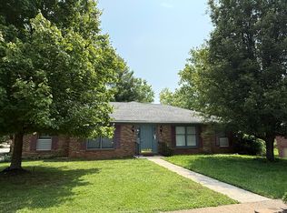 112 Meadowlark Dr #A, Nicholasville, KY 40356