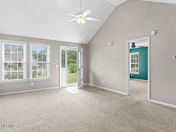 4th image of 3139 Pine Hill Drive SW