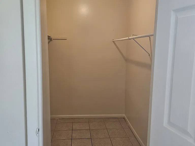 310 Main St #4 — Photo 13