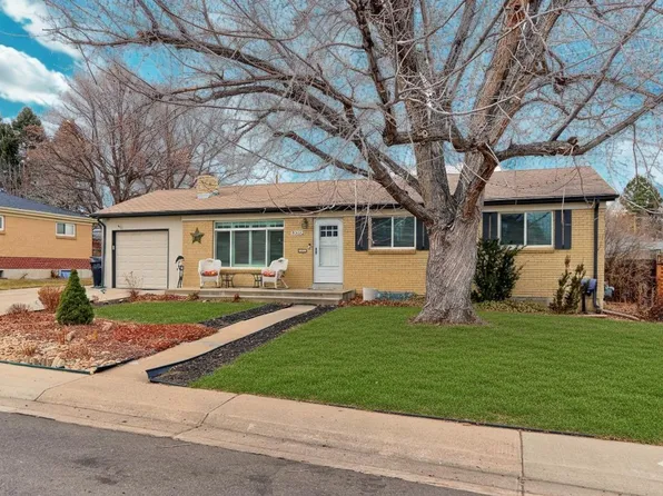 3333 W Wagon Trail Dr, Englewood, CO 80110