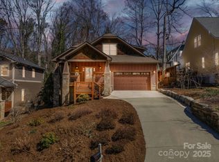 97 Westover Dr, Asheville, NC 28801