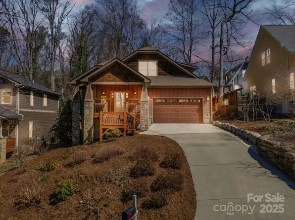 97 Westover Dr, Asheville, NC 28801