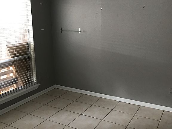 5th image of 7716 Challie Ln #7716
