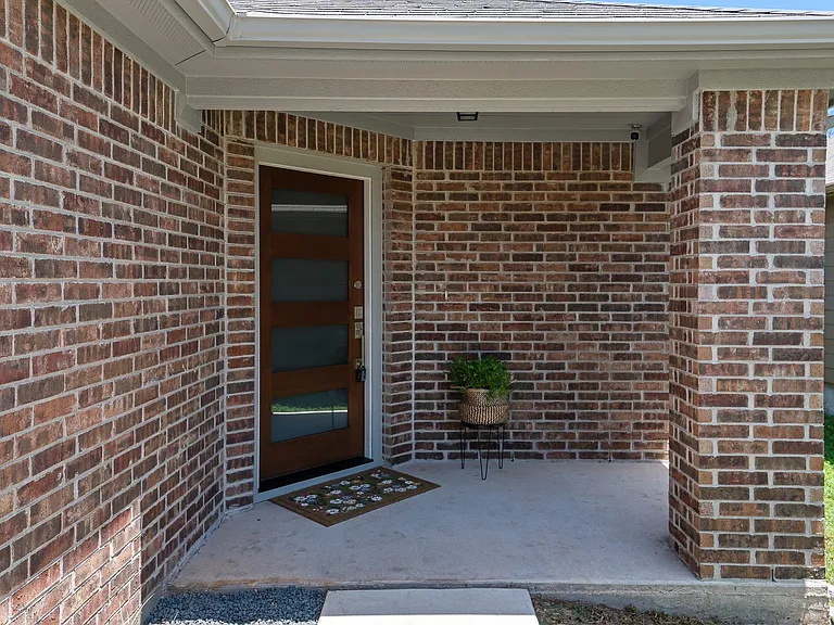 19304 Great Falls Dr — Photo 4