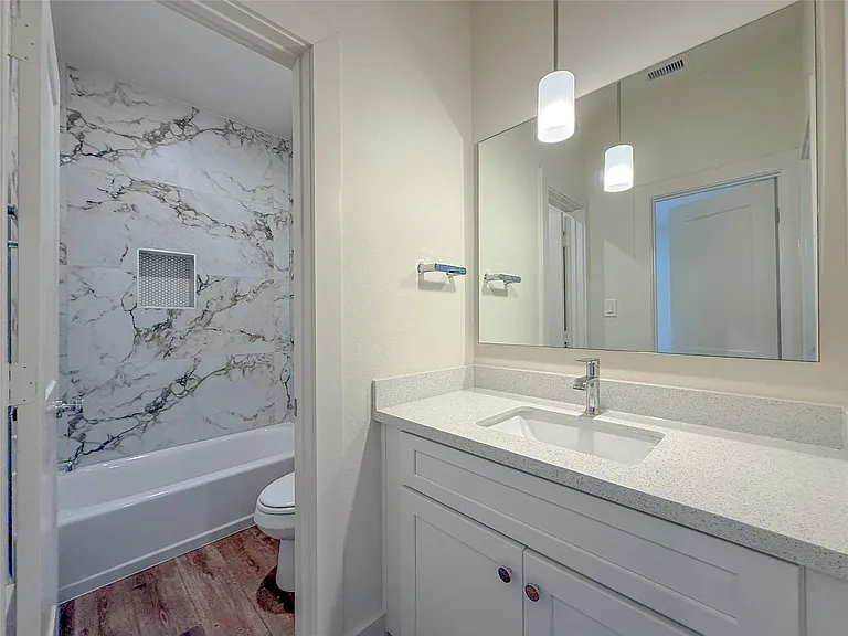 881 Rachel St #D — Photo 20