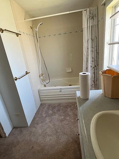 1st image of 8 Ny Jo Ln