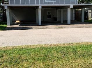 313 Ling St, Bayou Vista, TX 77563