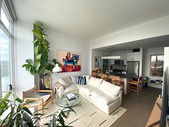 3rd image of 1 N 4th Pl APT 38G