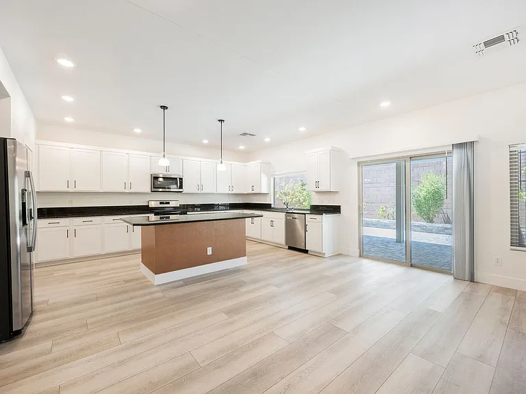 8683 Black Cordon Rd — Photo 9