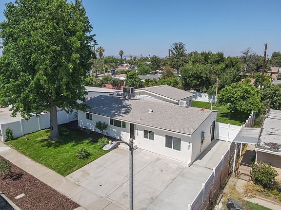 4th image of 8407-8409 Cantaloupe Ave