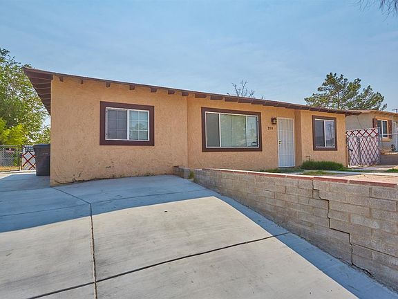 3rd image of 209 Woodham Ave