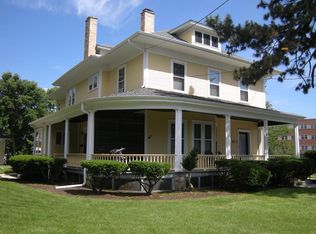 78 S View St, Aurora, IL 60506