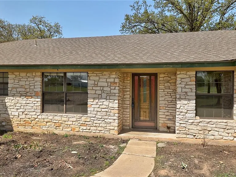 207 Rancho Bueno Dr — Photo 7