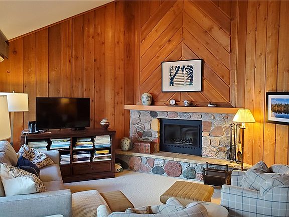 5th image of 14680 Resort Road #17
