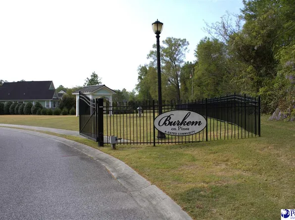 189 Pines Dr, Darlington, SC 29550